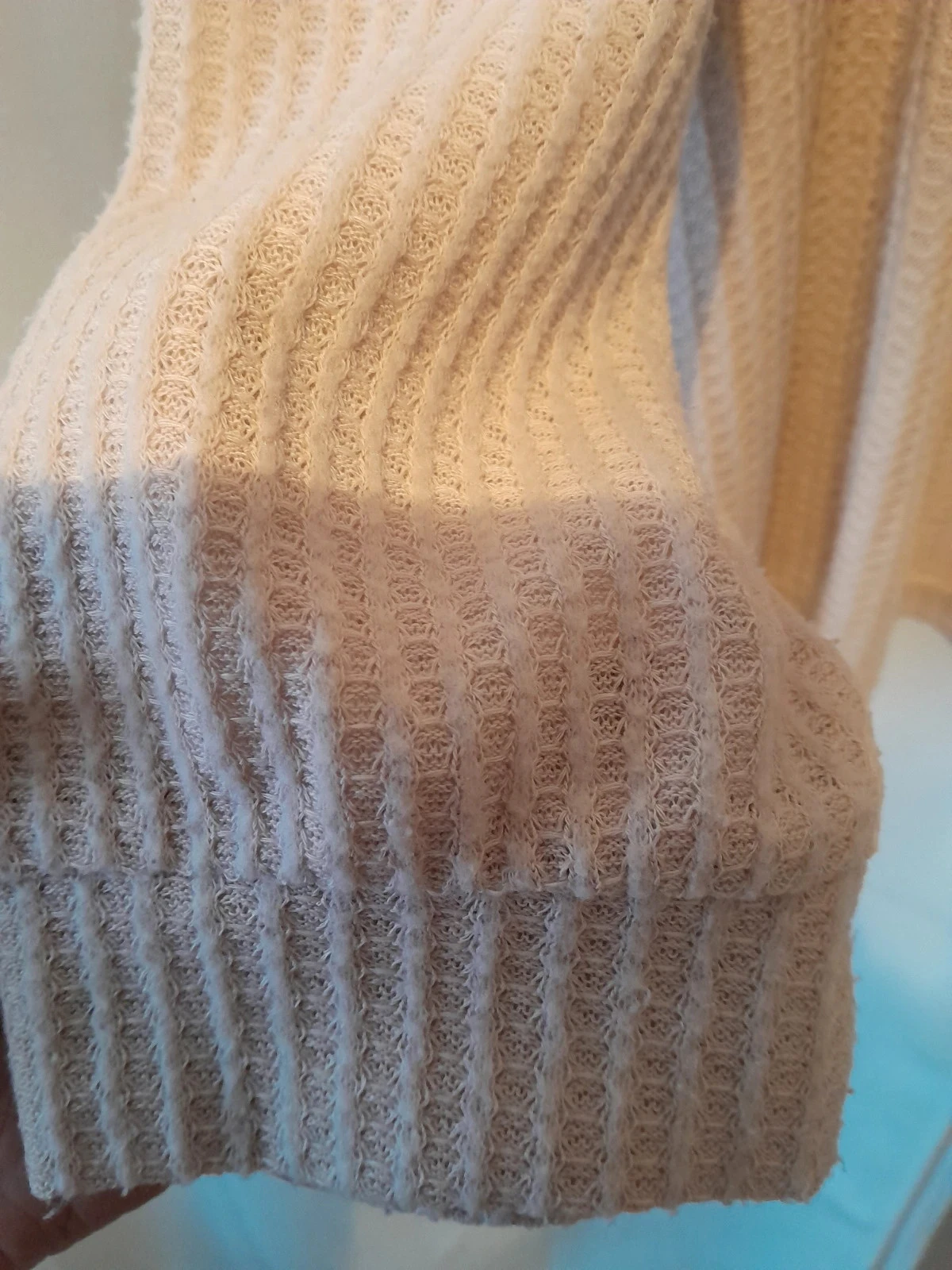 Lichtbeige casual trui, lange mouwen, maat 58-60 – photo 4